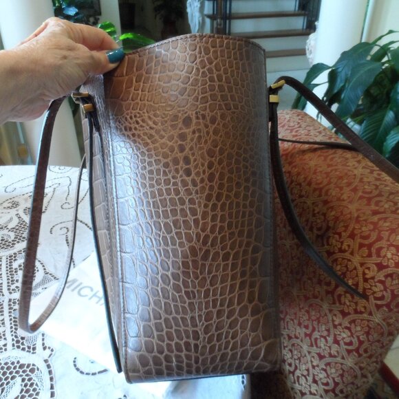 Michael Kors Collection Brown/Tan Croc Embosed Leather Large Tote Handbag - Picture 7 of 16